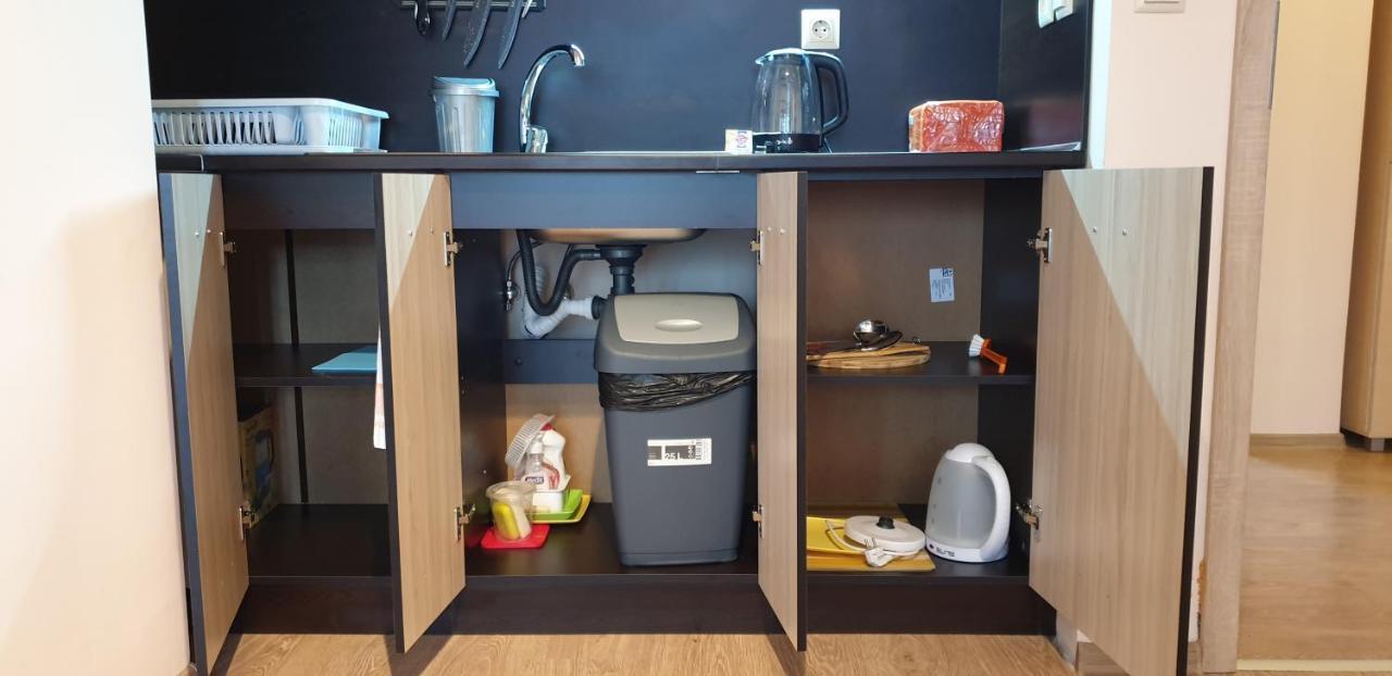Family Holiday Apartments Breez 1 바르나 외부 사진