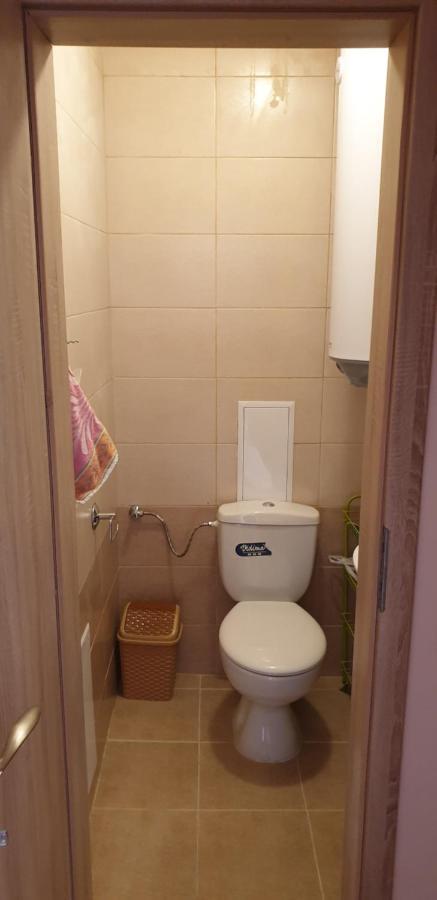 Family Holiday Apartments Breez 1 바르나 외부 사진